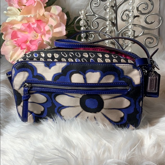 Coach poppy blue Floral Flight bag purse euc - Picture 2 of 8